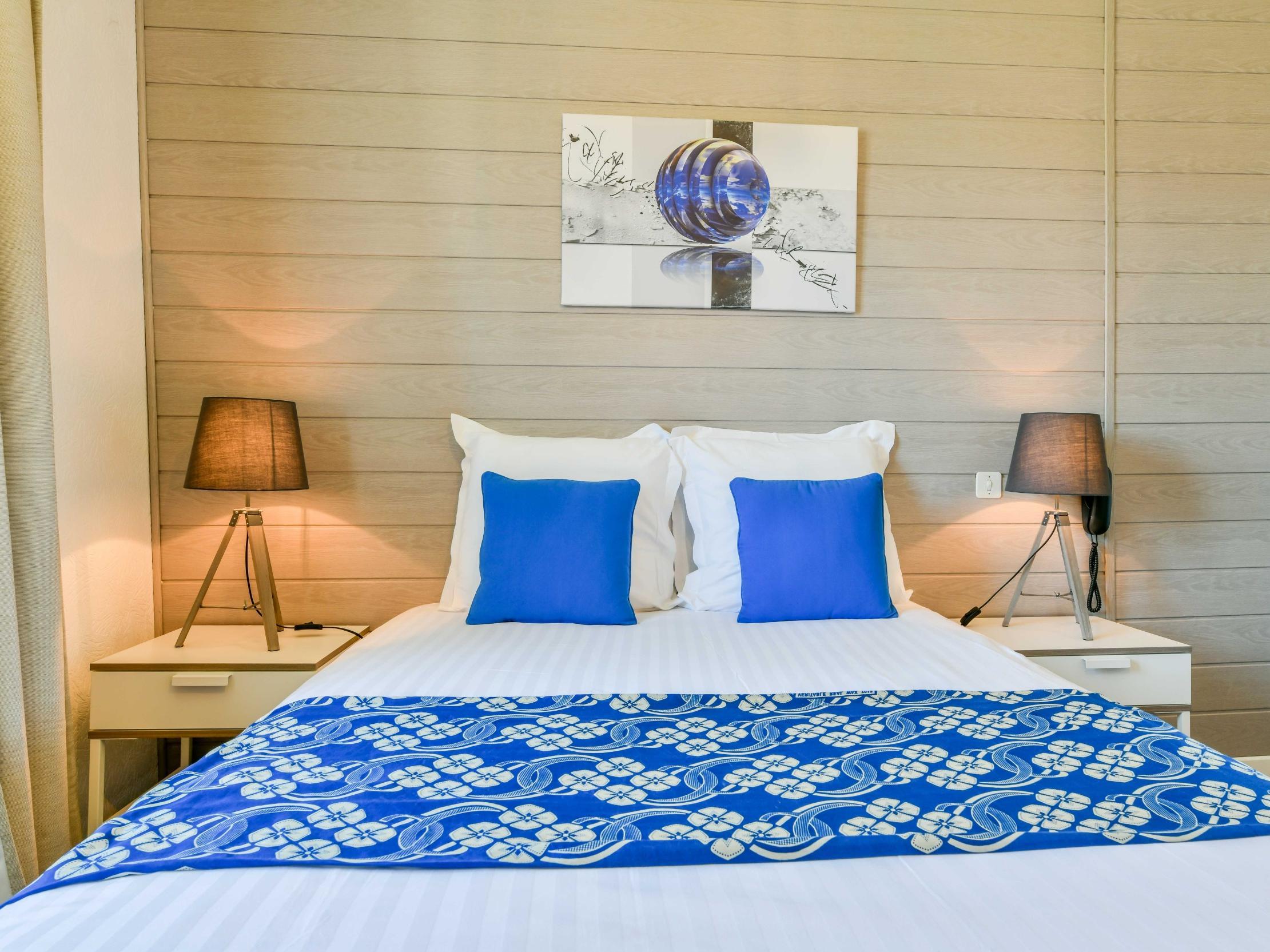 Logis Hostellerie Du Neez Gan Zewnętrze zdjęcie