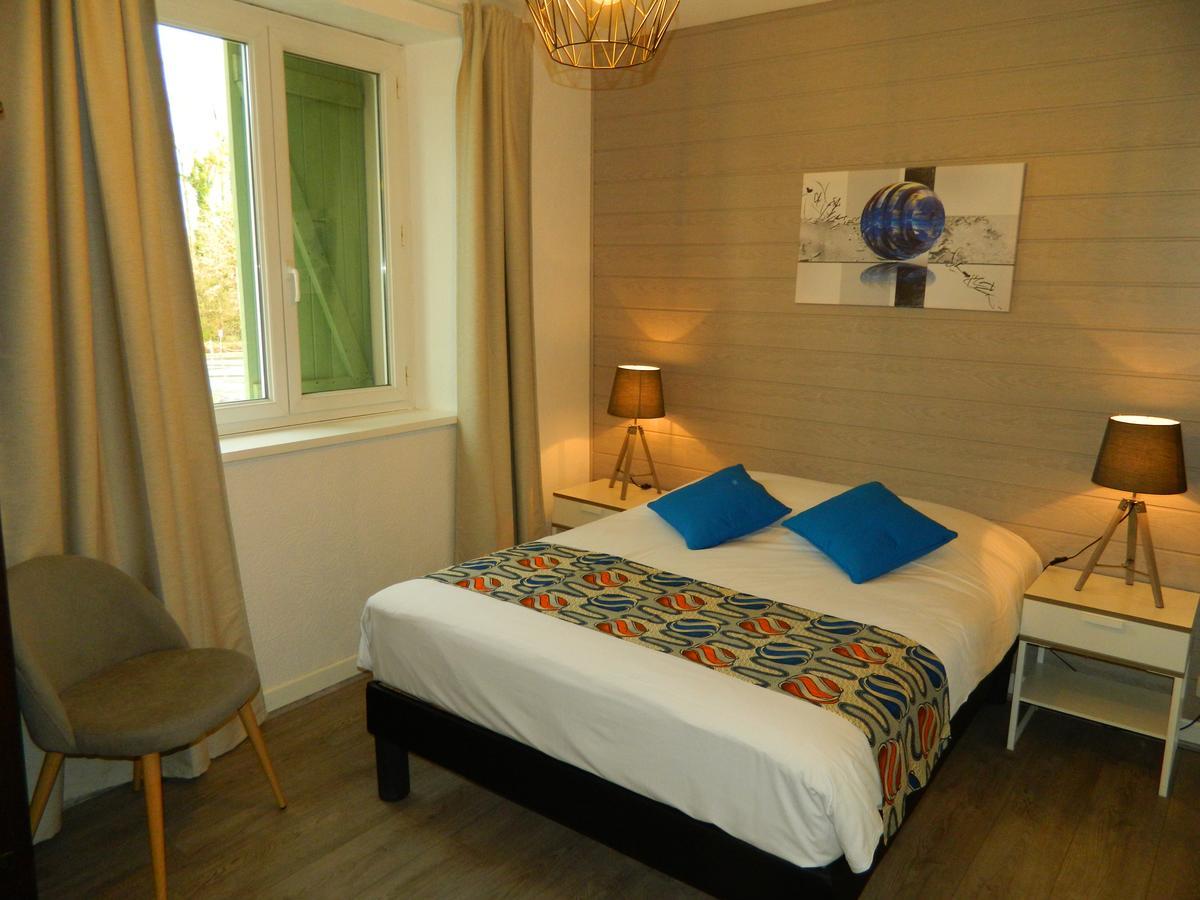 Logis Hostellerie Du Neez Gan Zewnętrze zdjęcie